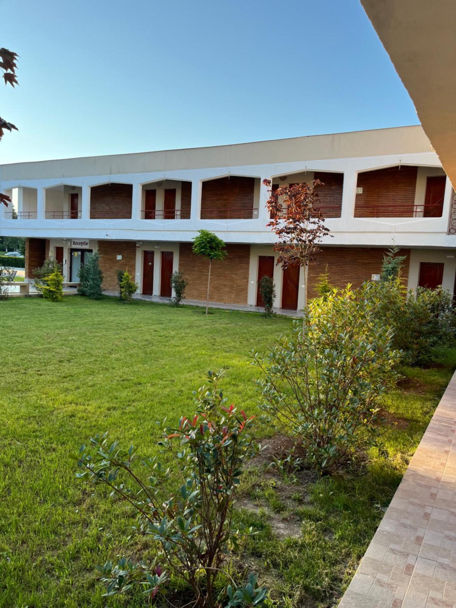 Hotel Selena Boutique Нептун Екстериор снимка